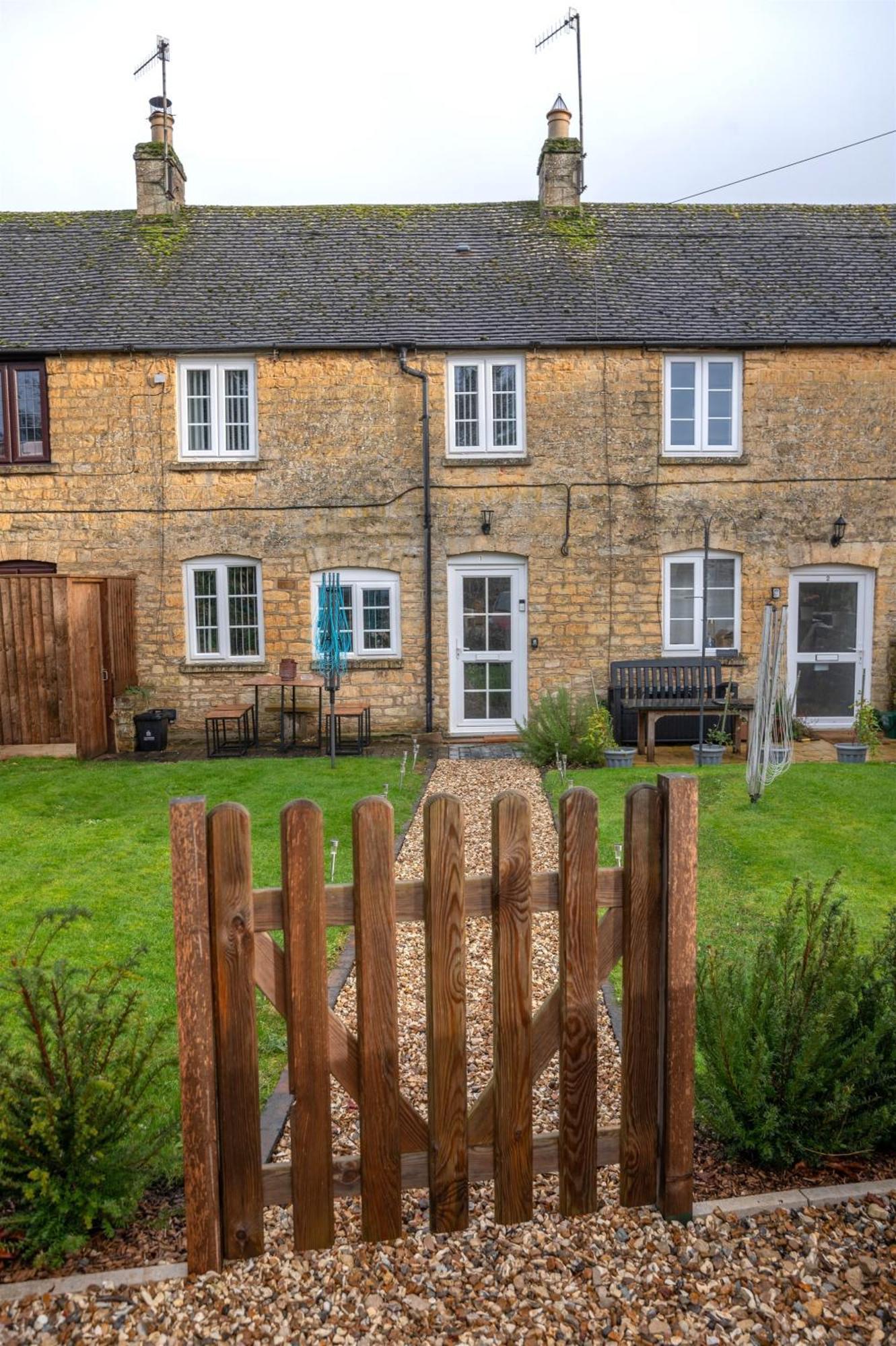 2 Bedroom Charming & Luxury Malt Cottage, Garden, Netflix, Free Parking Bourton-on-the-Water Buitenkant foto