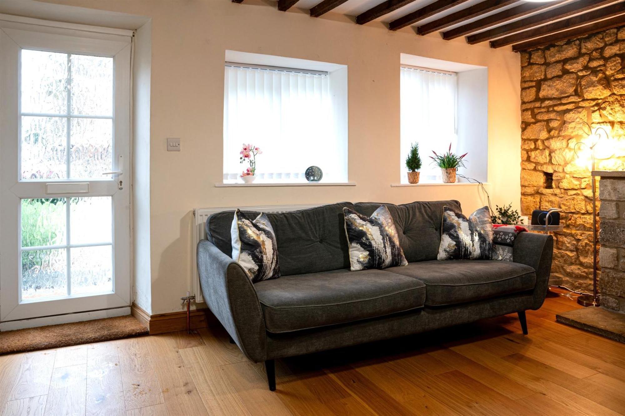 2 Bedroom Charming & Luxury Malt Cottage, Garden, Netflix, Free Parking Bourton-on-the-Water Buitenkant foto